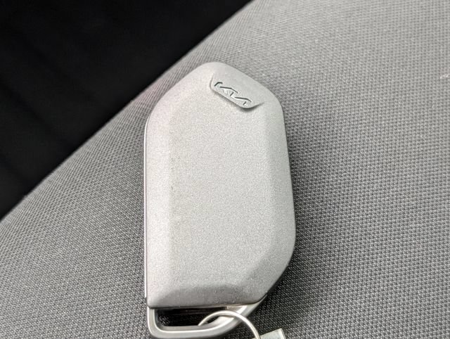 Used 2026 Kia Sportage LX FWD image 29