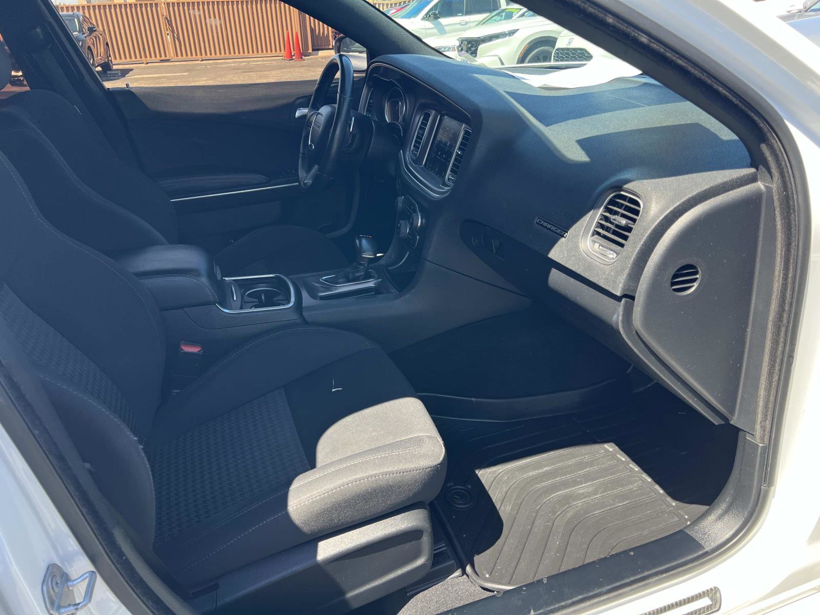 Used 2019 Dodge Charger GT image 29