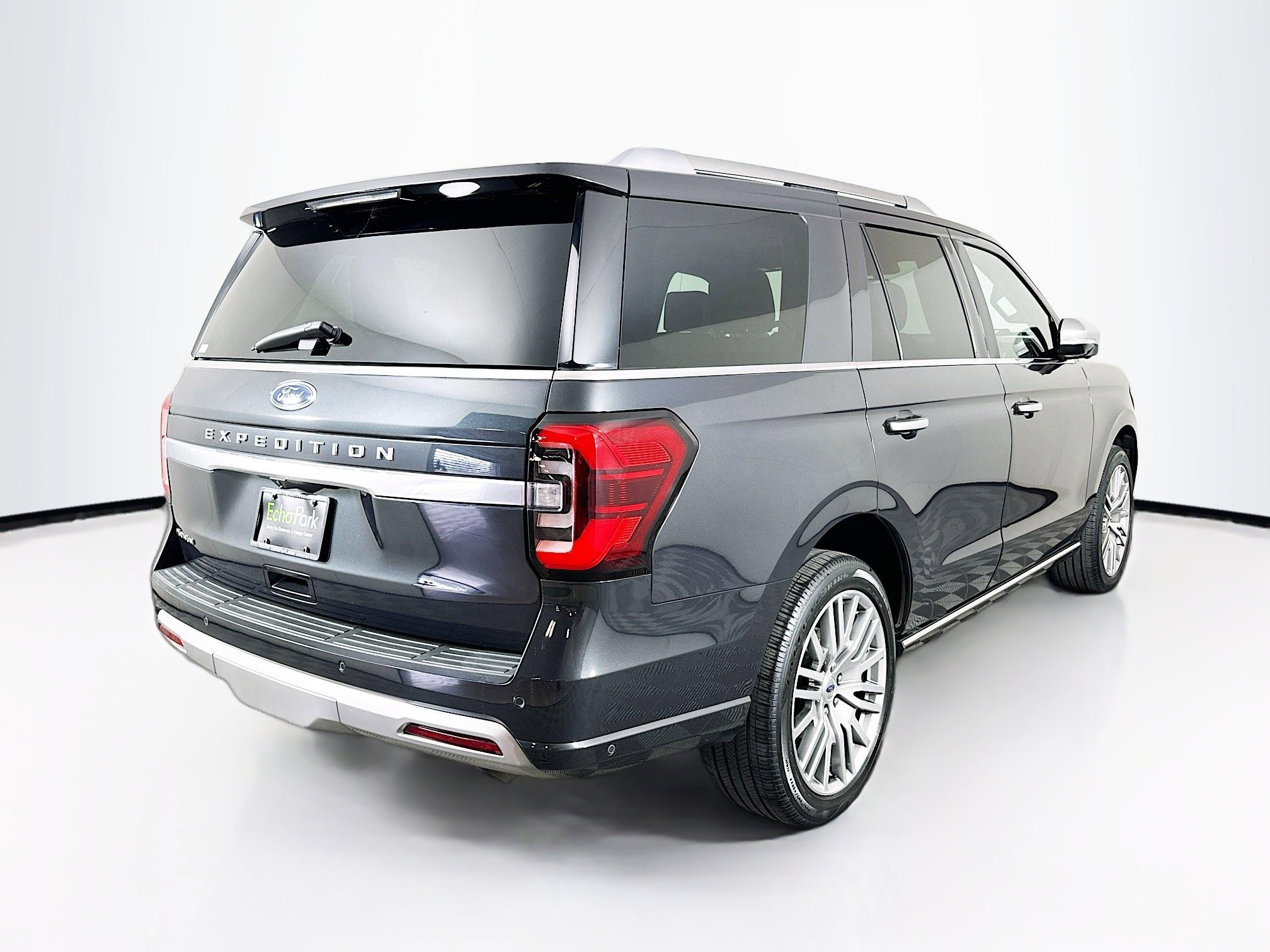 Used 2022 Ford Expedition Platinum image 9