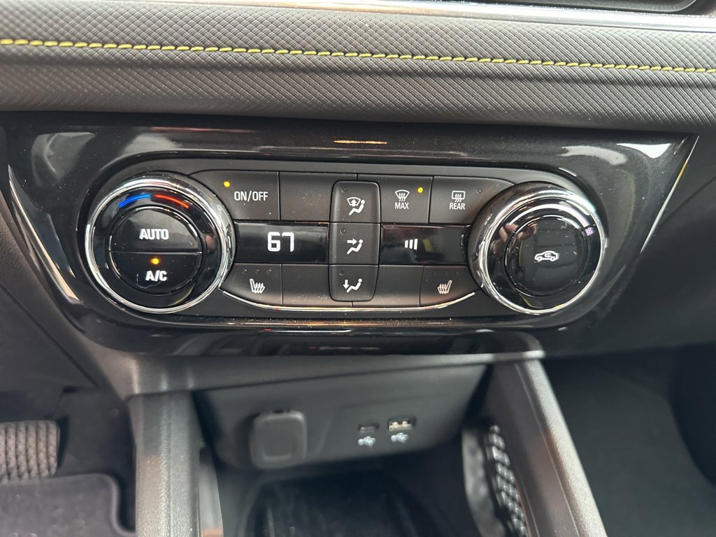 Used 2025 Chevrolet TrailBlazer ACTIV w/ Convenience Package image 12