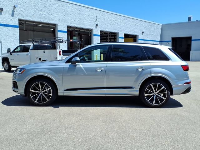 Used 2023 Audi Q7 3.0T Premium Plus AWD/4WD image 3