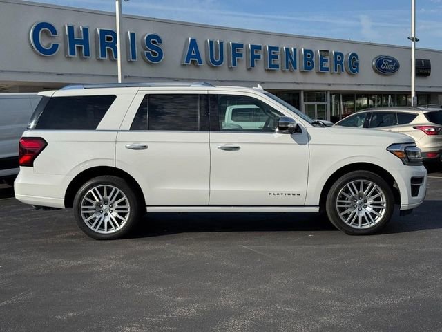 Used 2023 Ford Expedition Platinum AWD/4WD image 1