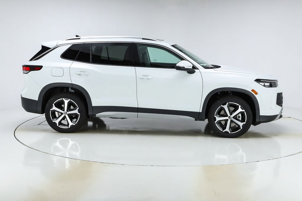 New 2026 Volkswagen Tiguan SE image 10