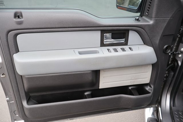 Used 2013 Ford F150 XLT w/ XLT Chrome Pkg image 25
