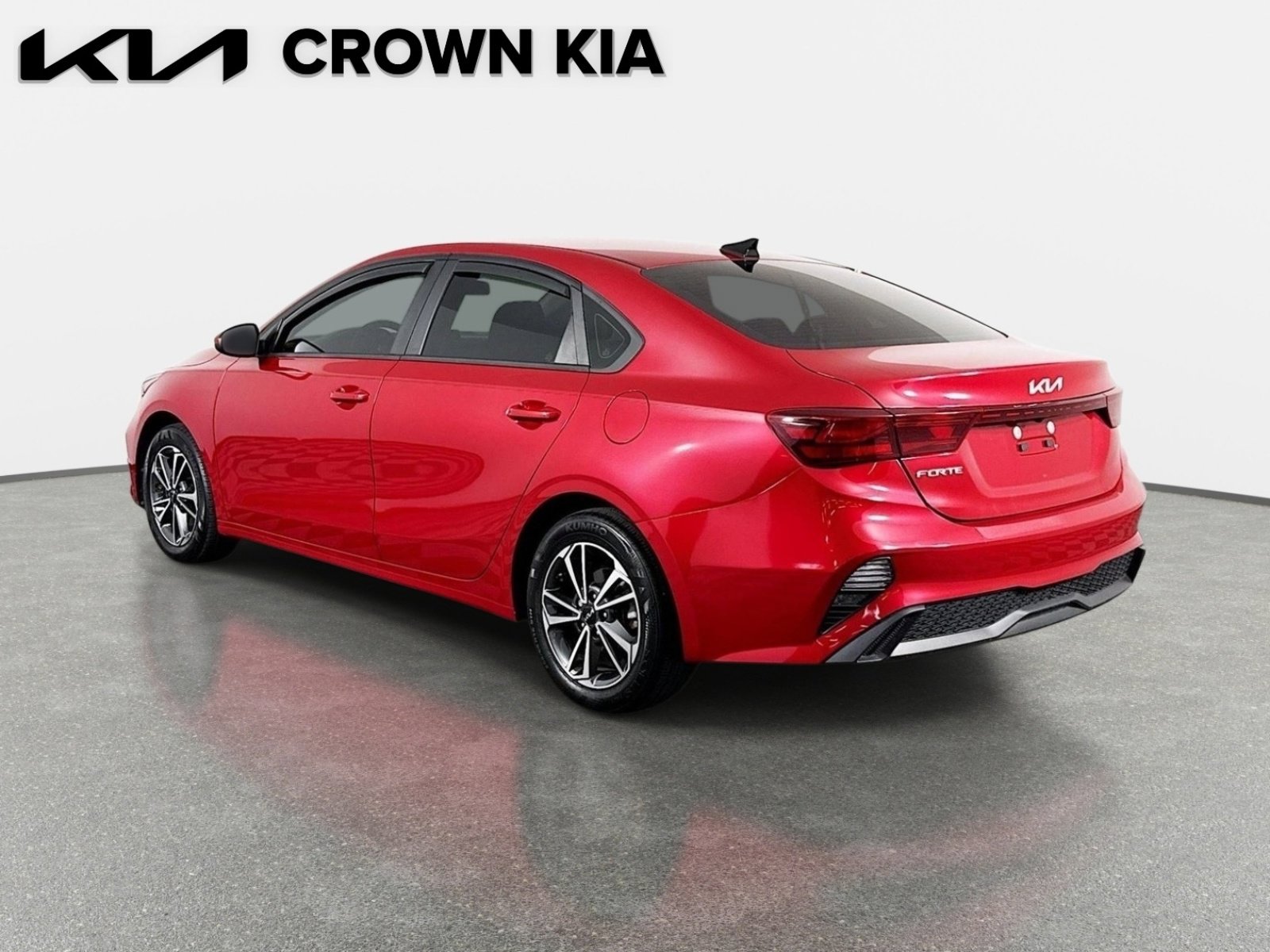Used 2023 Kia Forte LXS image 7