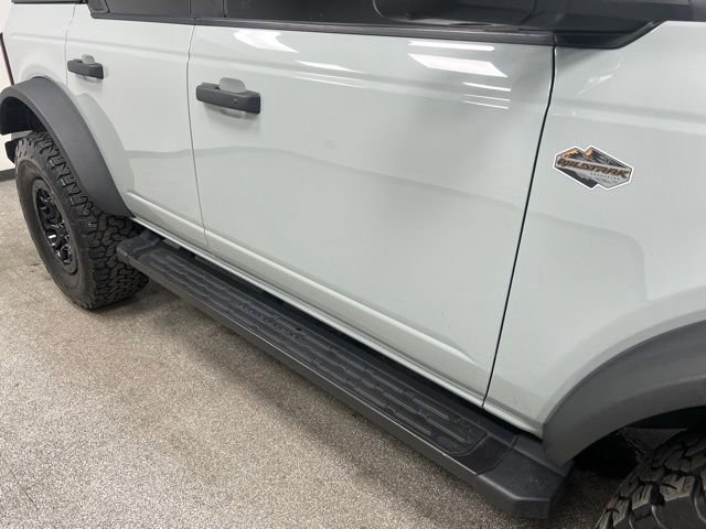 Used 2023 Ford Bronco Wildtrak image 13
