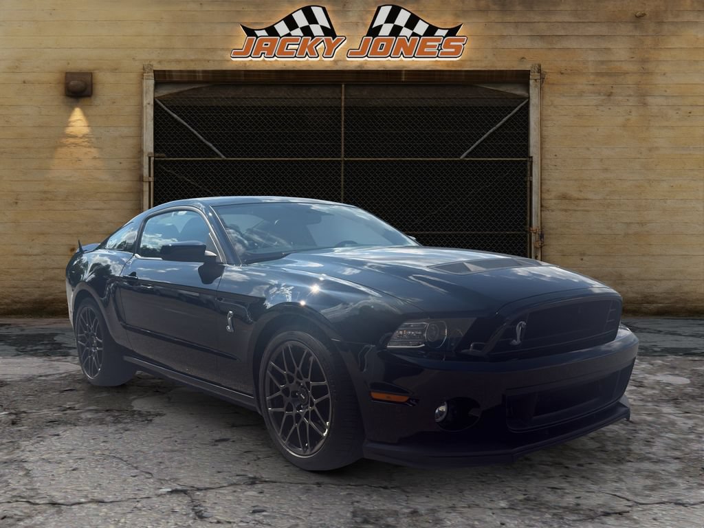 Used 2013 Ford Mustang Shelby GT500 RWD image 11