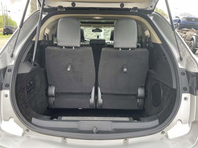 Used 2016 Lincoln MKT AWD w/ Equipment Group 201A image 9