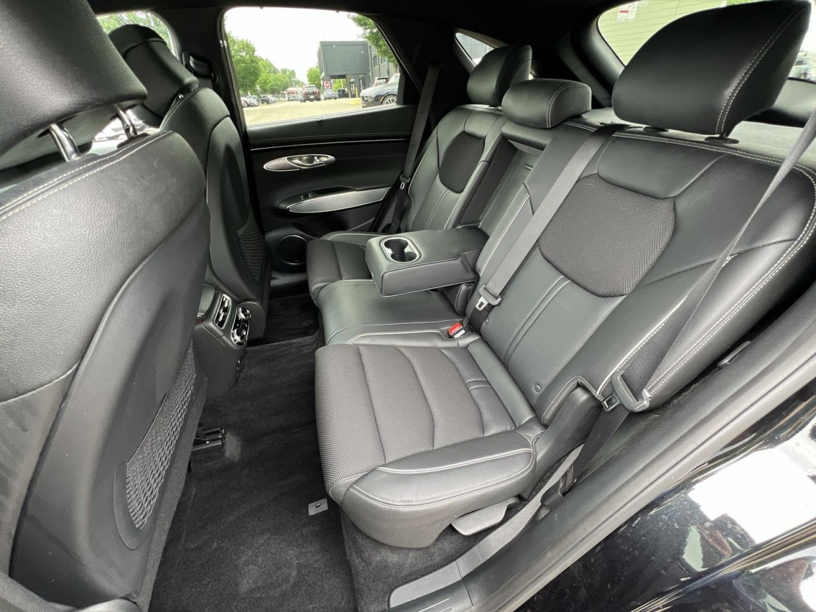 Used 2023 Genesis GV70 2.5T w/ Sport Prestige Package AWD/4WD image 5