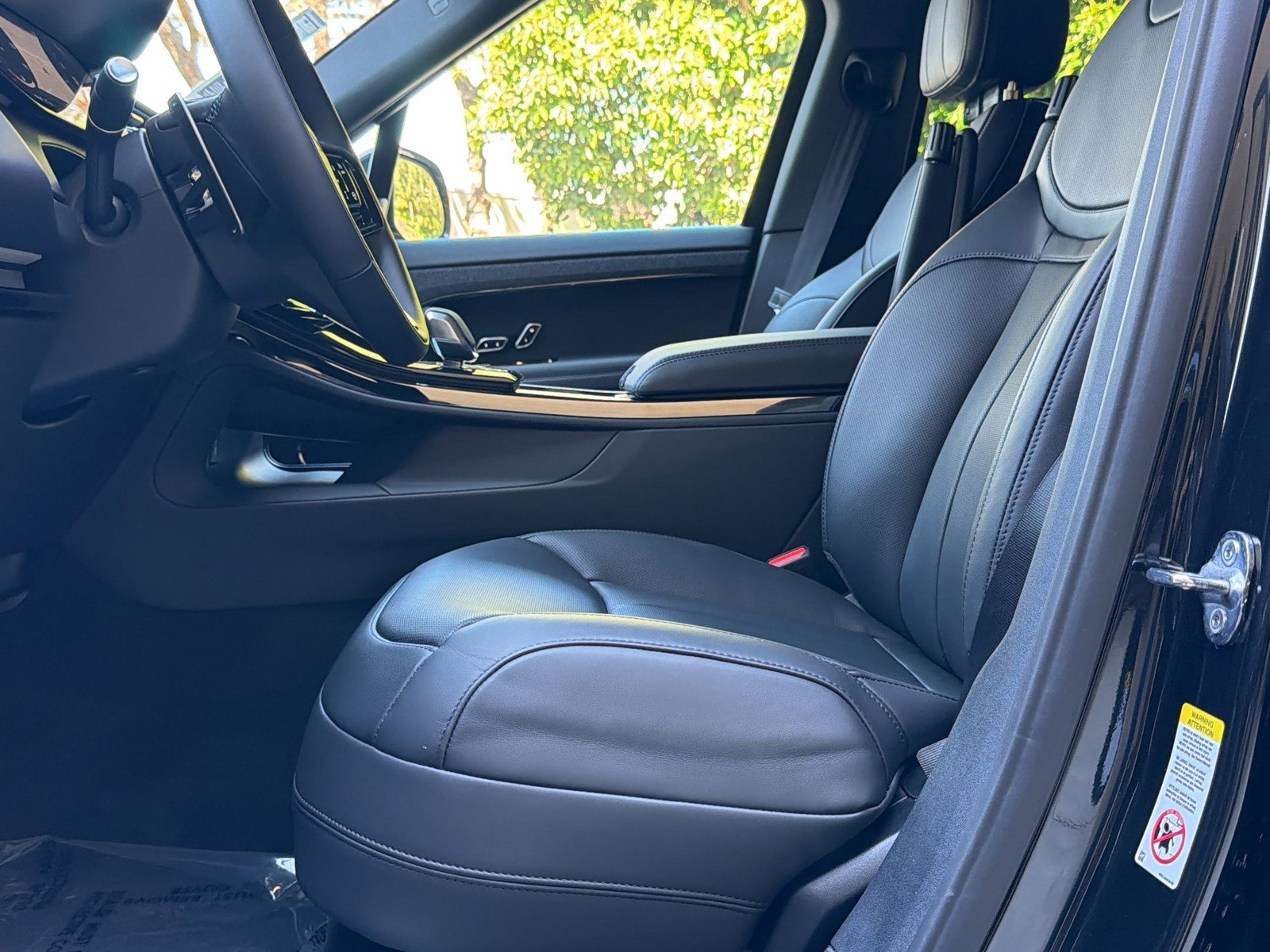 New 2026 Land Rover Range Rover Sport Dynamic SE image 5