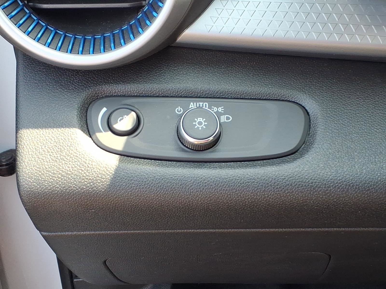Used 2024 Chevrolet Trax LS FWD image 21