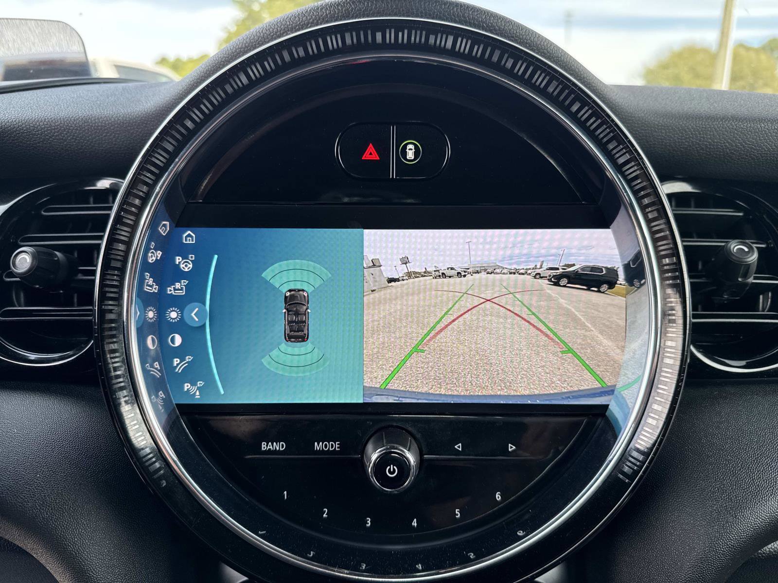 Used 2022 MINI Cooper S w/ Driver Assistance Package image 21