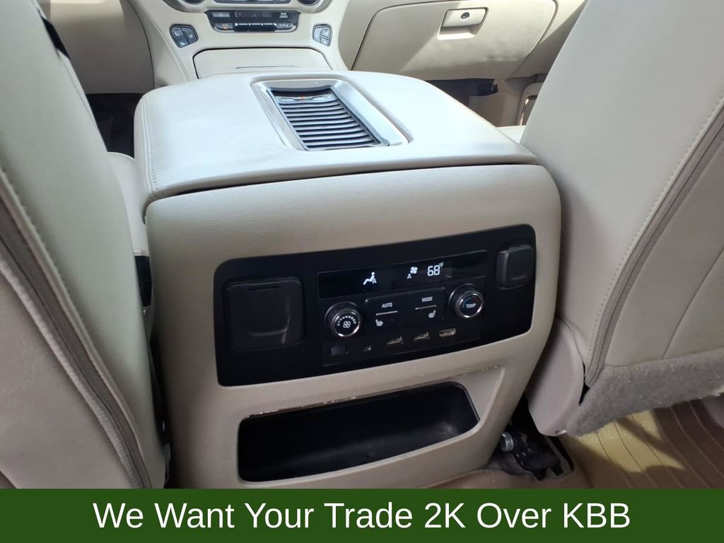 Used 2019 GMC Yukon XL Denali w/ Denali Ultimate Package image 22