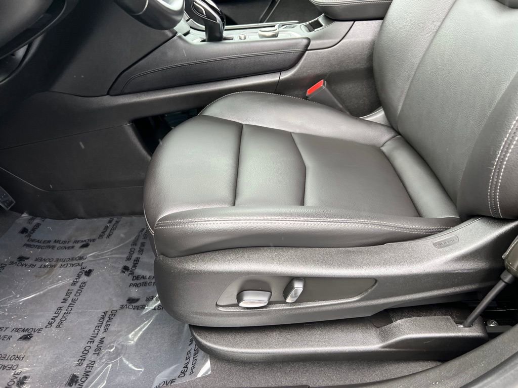 Used 2023 Cadillac XT5 Luxury image 12