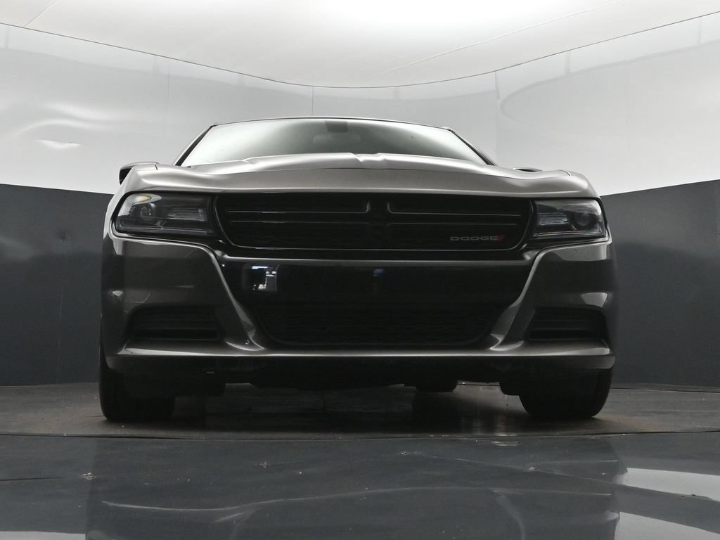 Used 2020 Dodge Charger SXT w/ Blacktop Package RWD image 45