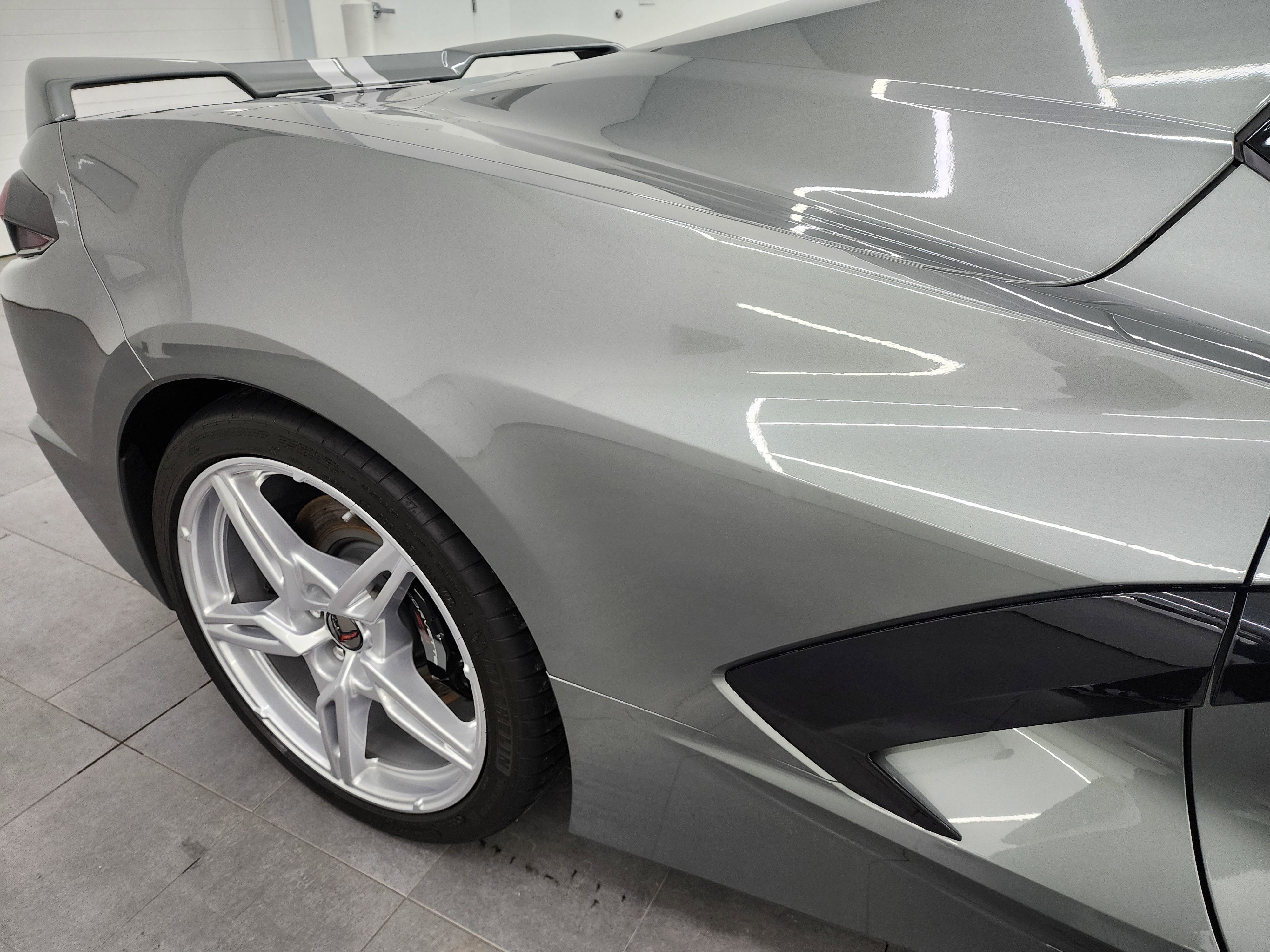 Used 2022 Chevrolet Corvette Stingray Premium Conv w/ Z51 Performance Package image 23