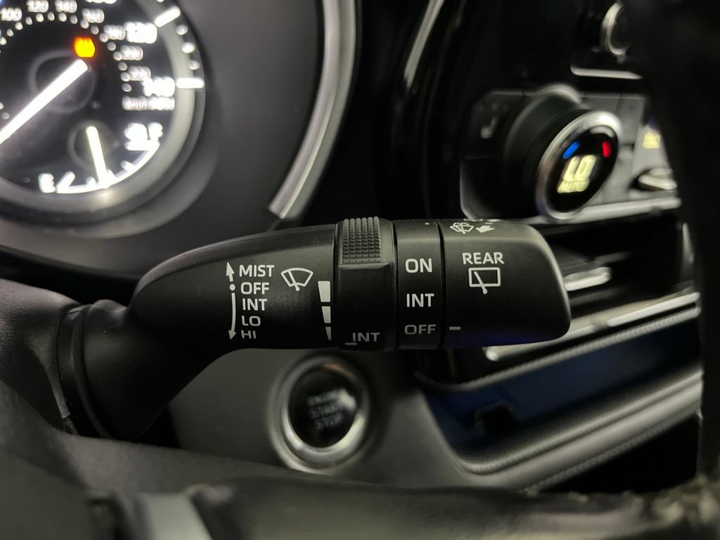 Used 2021 Toyota Highlander XSE AWD/4WD image 63