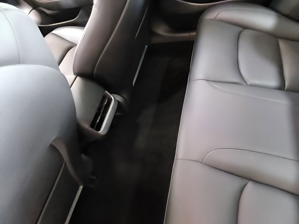 Used 2023 Tesla Model 3 Standard Range RWD image 29