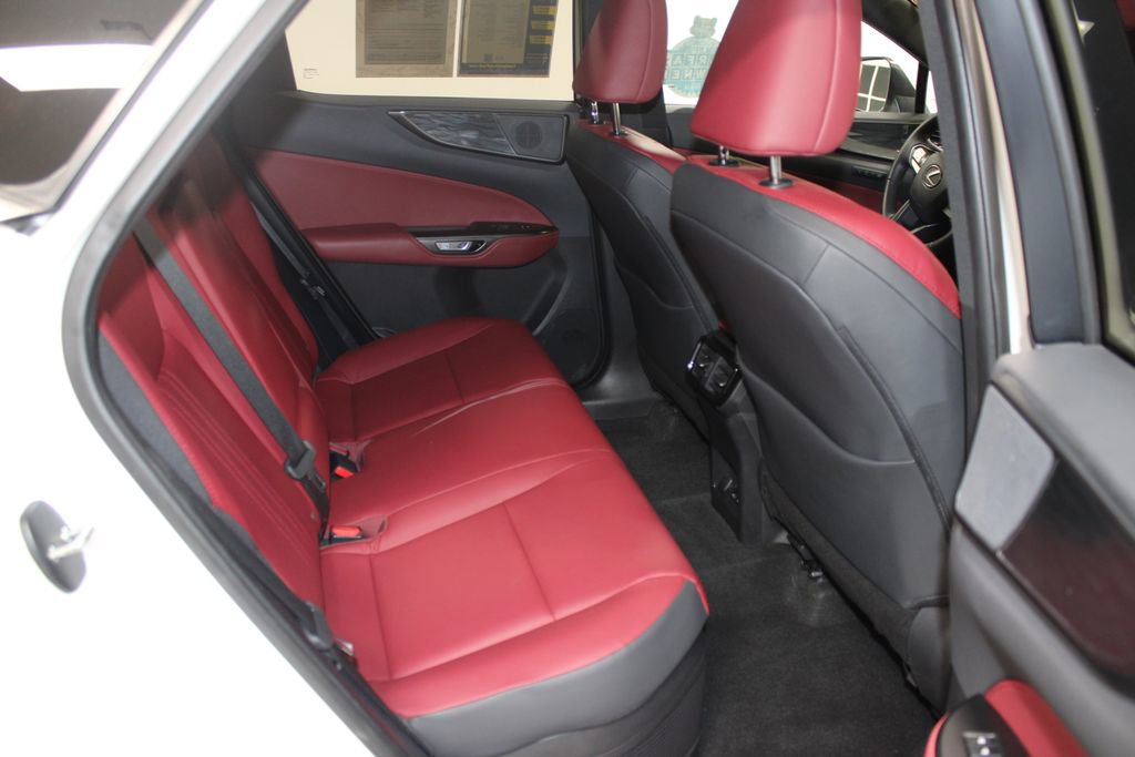 Used 2024 Lexus NX 350h AWD image 29