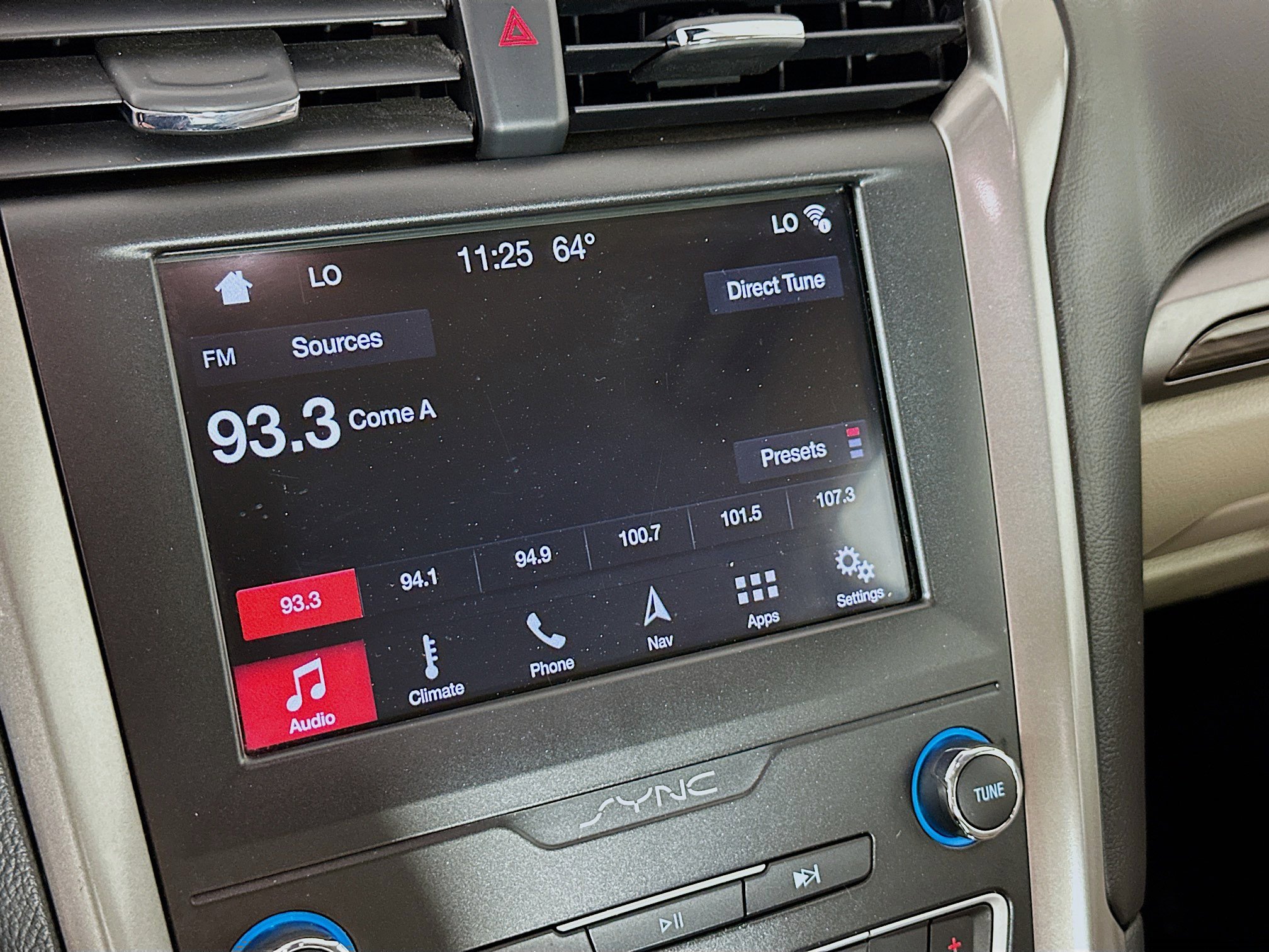 Used 2019 Ford Fusion SEL image 21