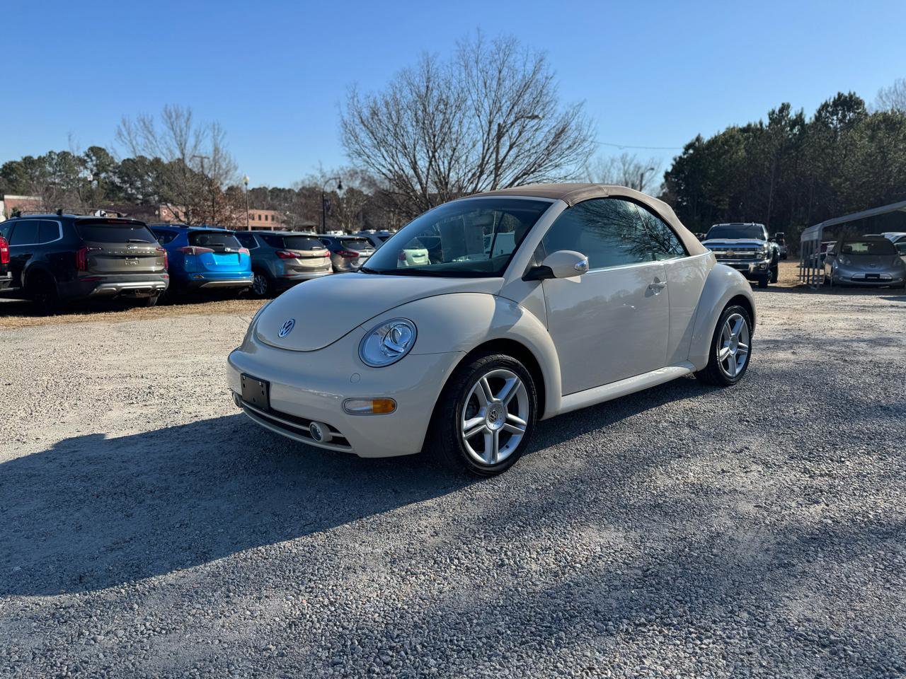 Used 2004 Volkswagen Beetle GLS image 1
