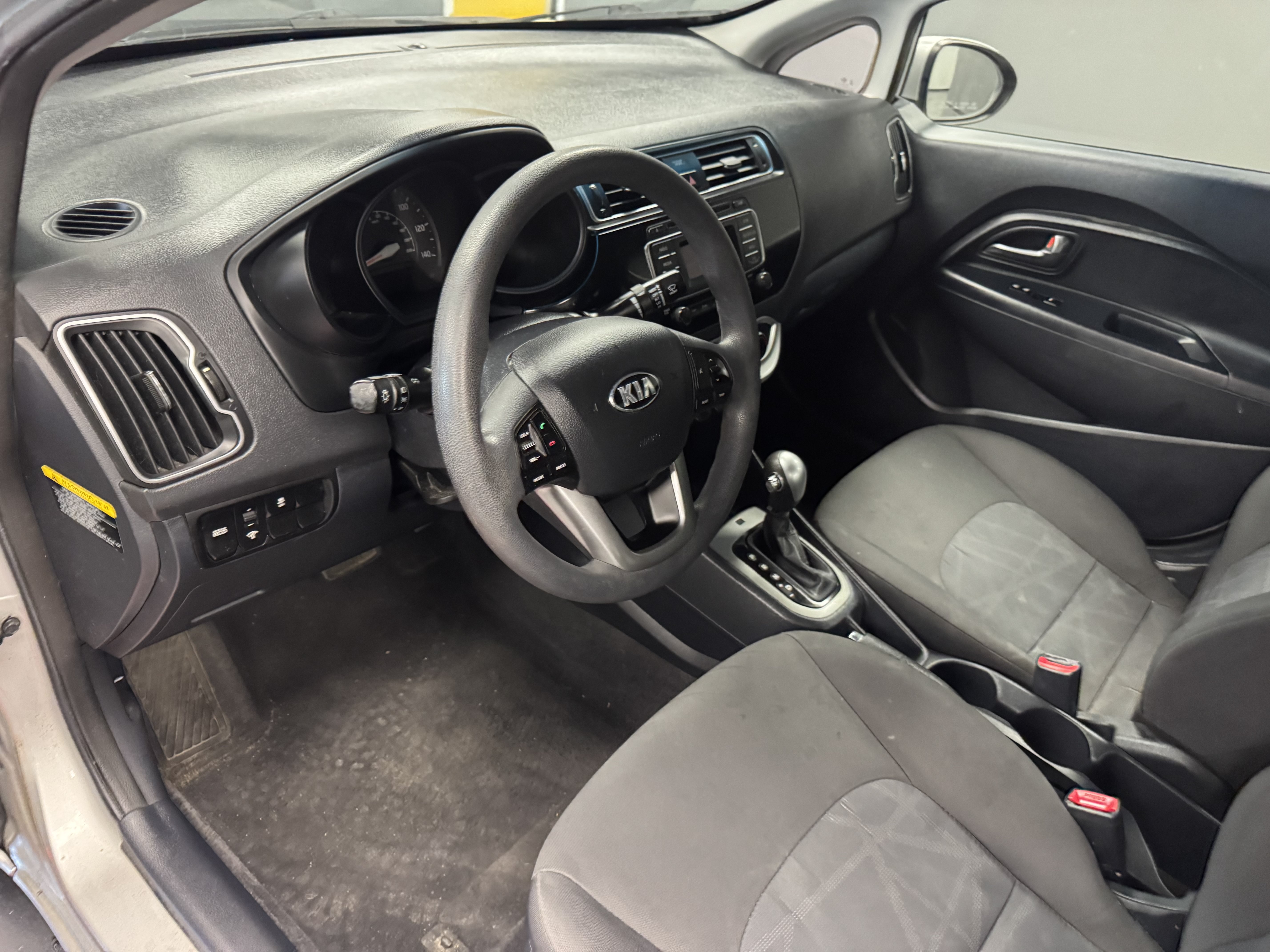 Used 2016 Kia Rio LX FWD image 10