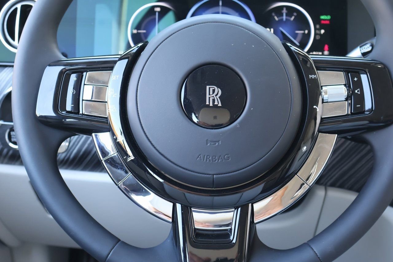 New 2026 Rolls-Royce Cullinan image 24