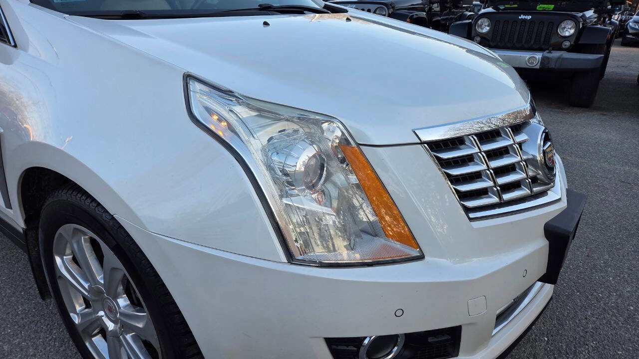 Used 2015 Cadillac SRX Premium AWD/4WD image 18