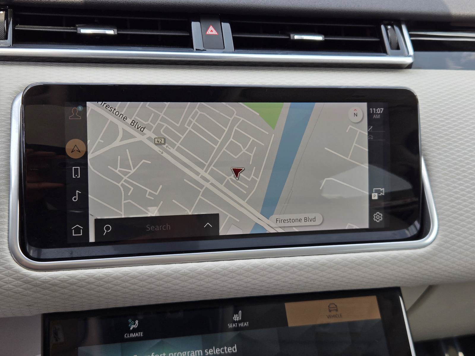 Used 2023 Land Rover Range Rover Velar R-Dynamic S AWD/4WD image 7