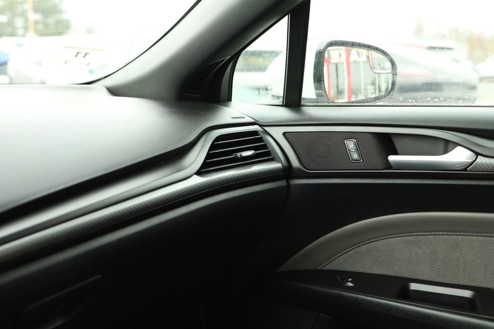 Used 2017 Ford Fusion Sport AWD/4WD image 26