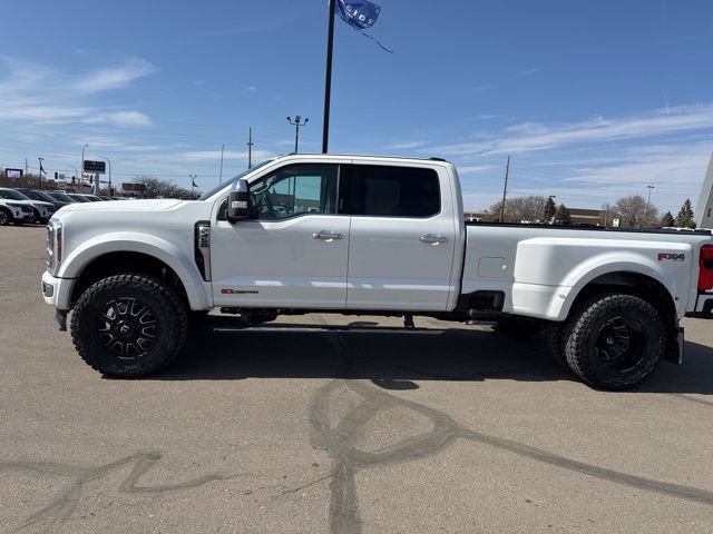 Used 2024 Ford F450 Limited w/ FX4 Off-Road Package image 7