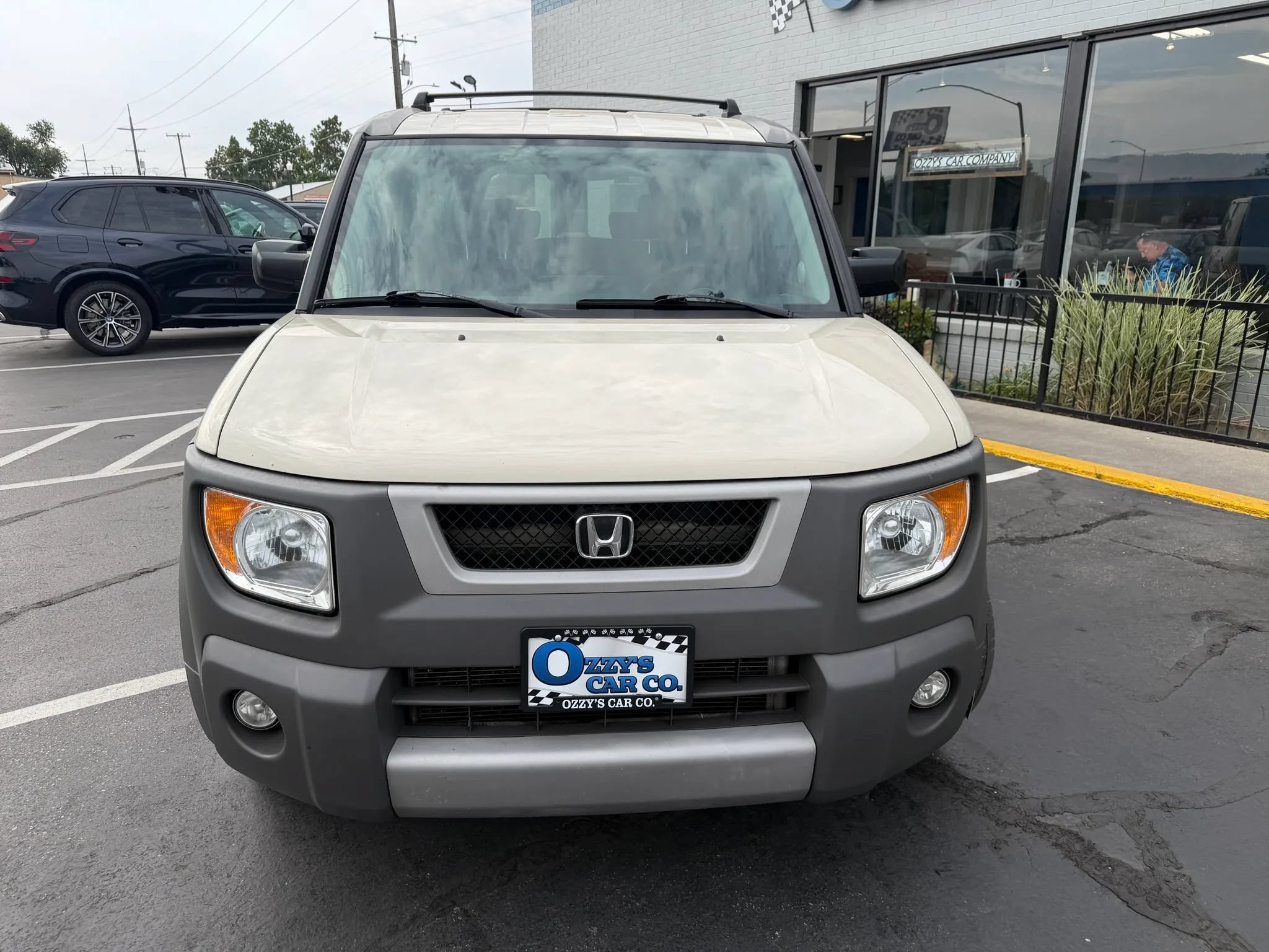 Used 2005 Honda Element LX image 2