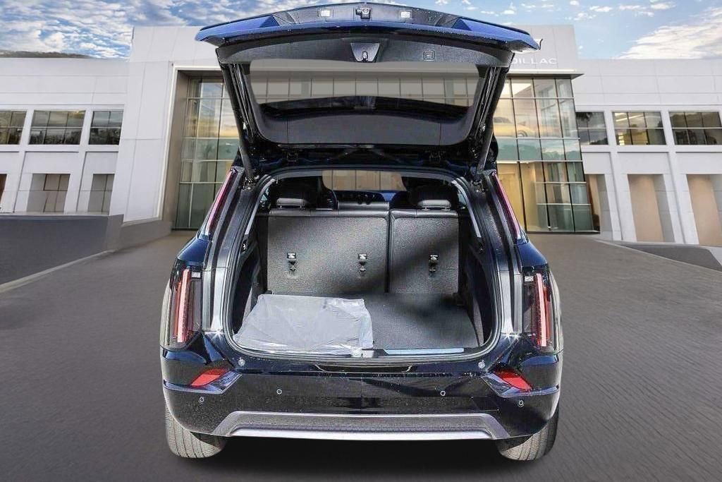 New 2026 Cadillac Optiq Sport 1 AWD/4WD image 16
