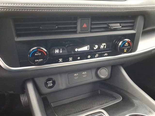 New 2026 Nissan Rogue SV image 12