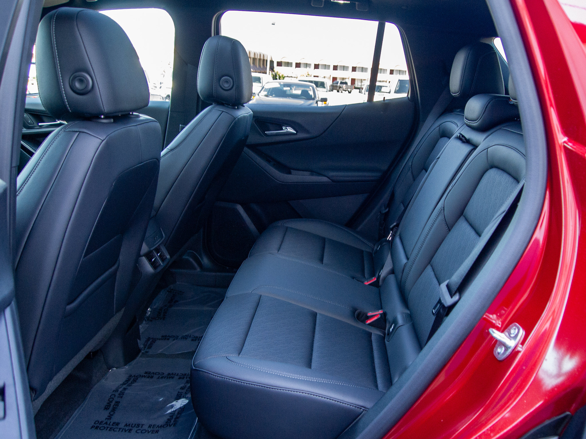 New 2027 Chevrolet Equinox LT w/ Convenience Package II FWD image 26