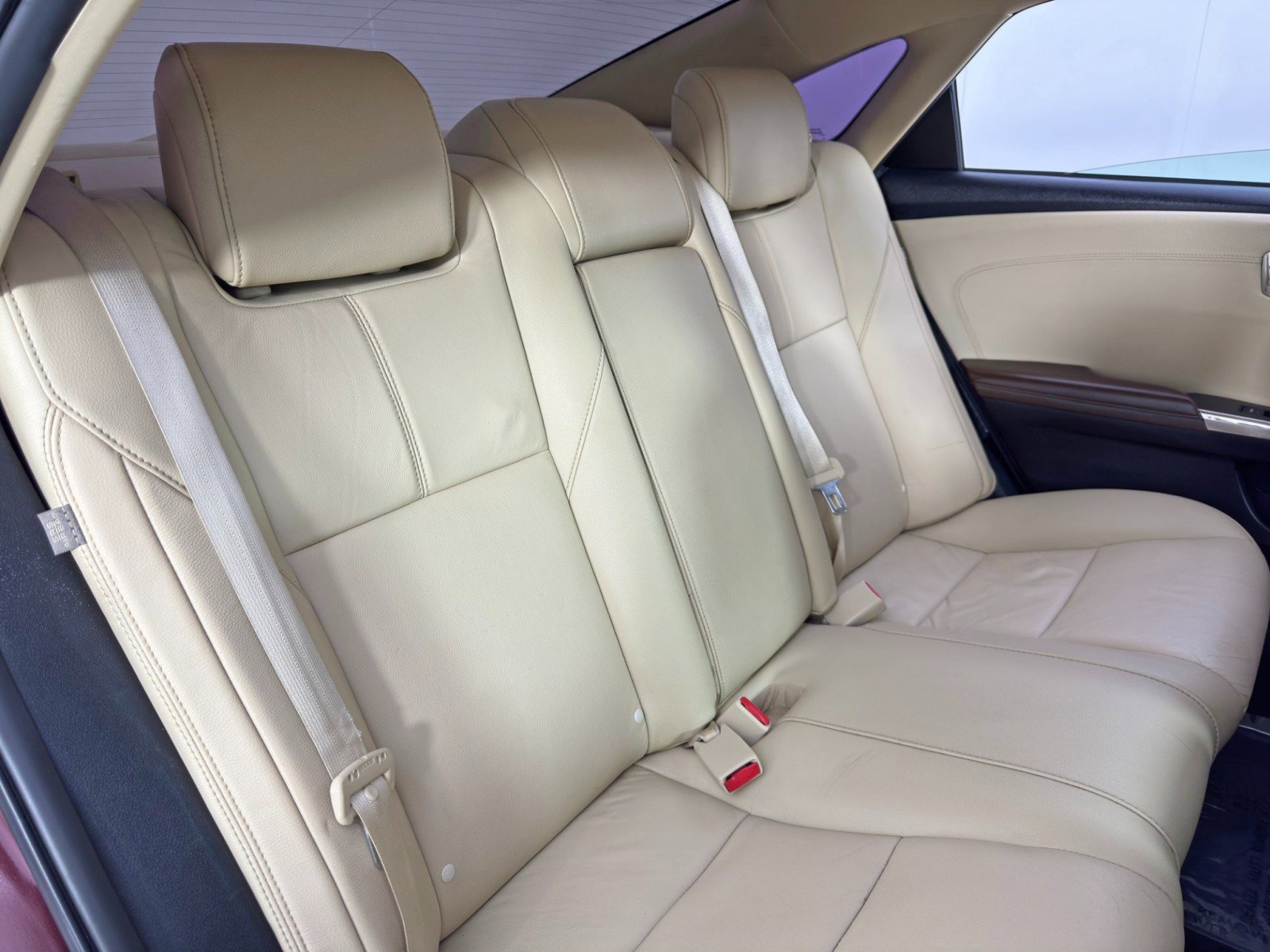 Used 2018 Toyota Avalon XLE Premium image 40