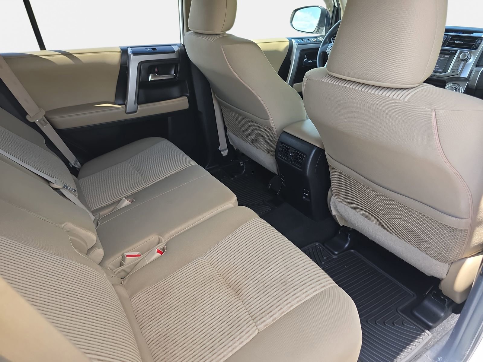 Used 2016 Toyota 4Runner SR5 RWD image 11
