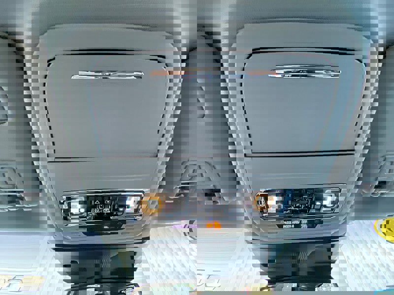 Used 2022 Lincoln Corsair AWD w/ Premium Package image 64