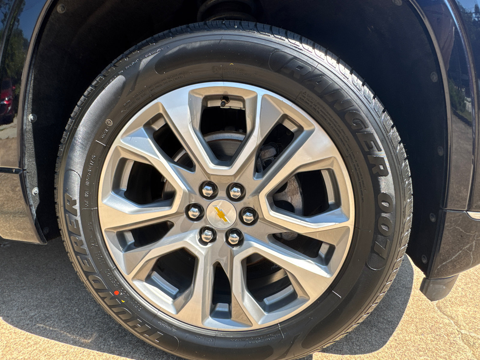 Used 2020 Chevrolet Traverse Premier FWD image 15