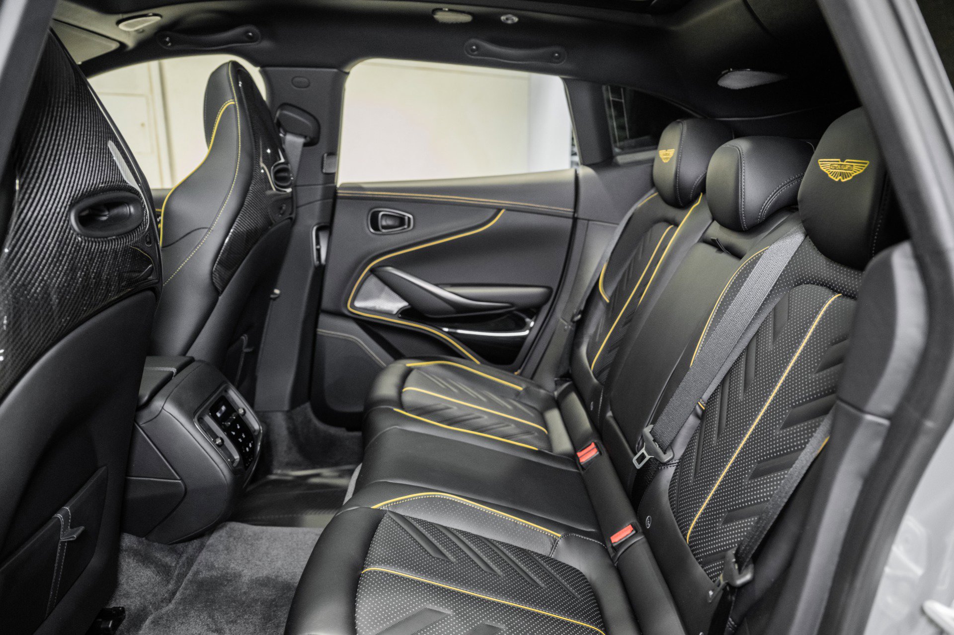New 2026 Aston Martin DBX S AWD/4WD image 14
