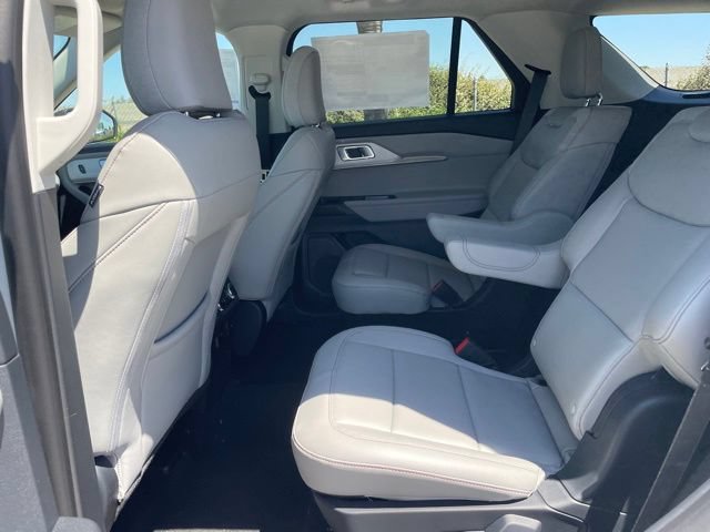 New 2026 Ford Explorer Active w/ Active Comfort Package RWD image 22