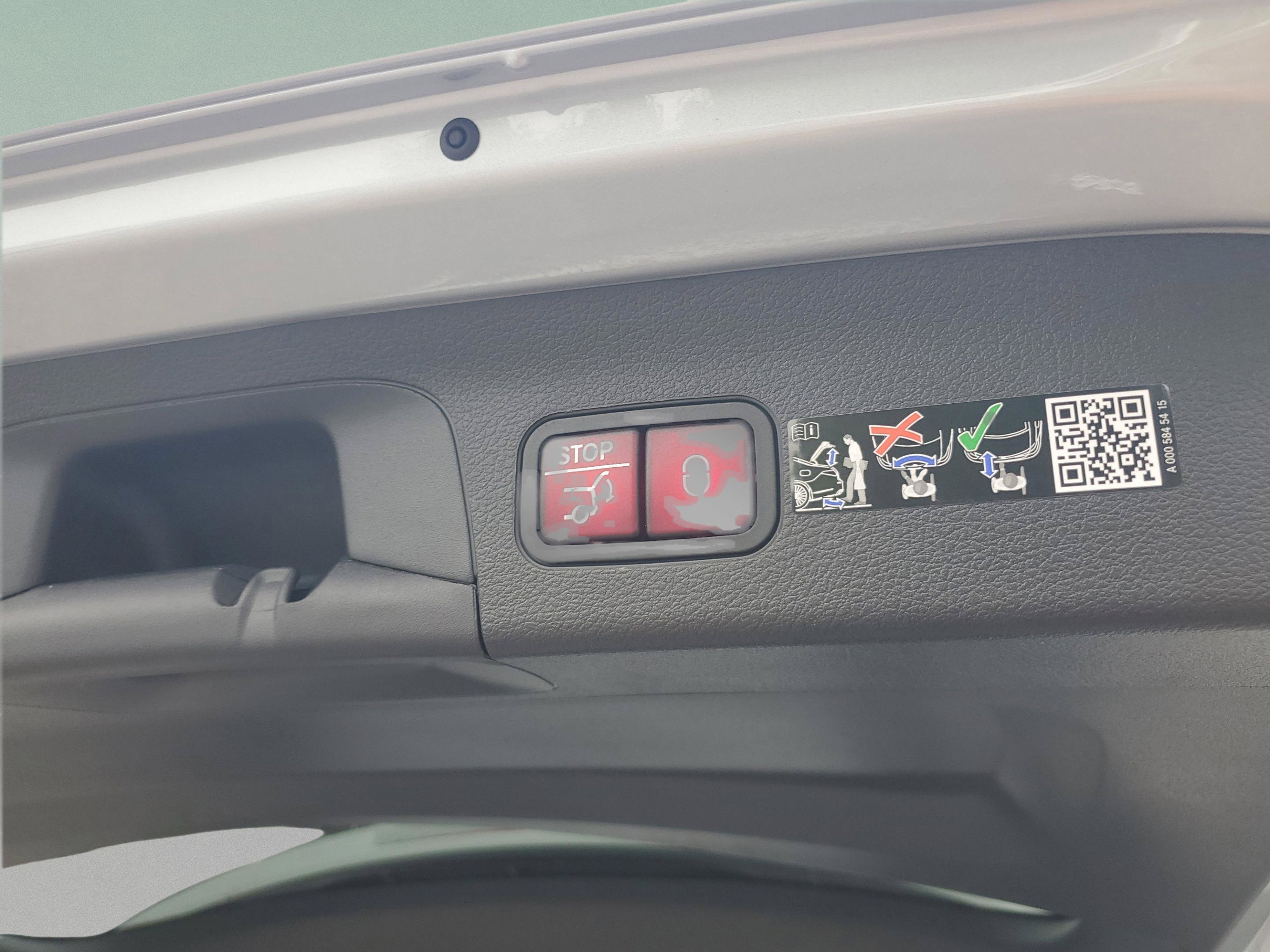 Certified 2026 Mercedes-Benz GLS 450 4MATIC image 8