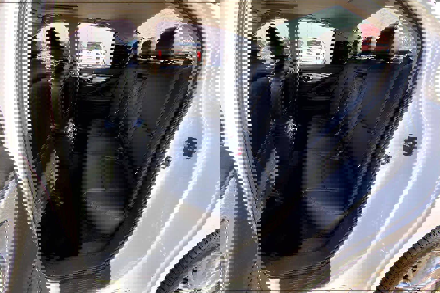 Used 2020 INFINITI Q50 Luxe image 19