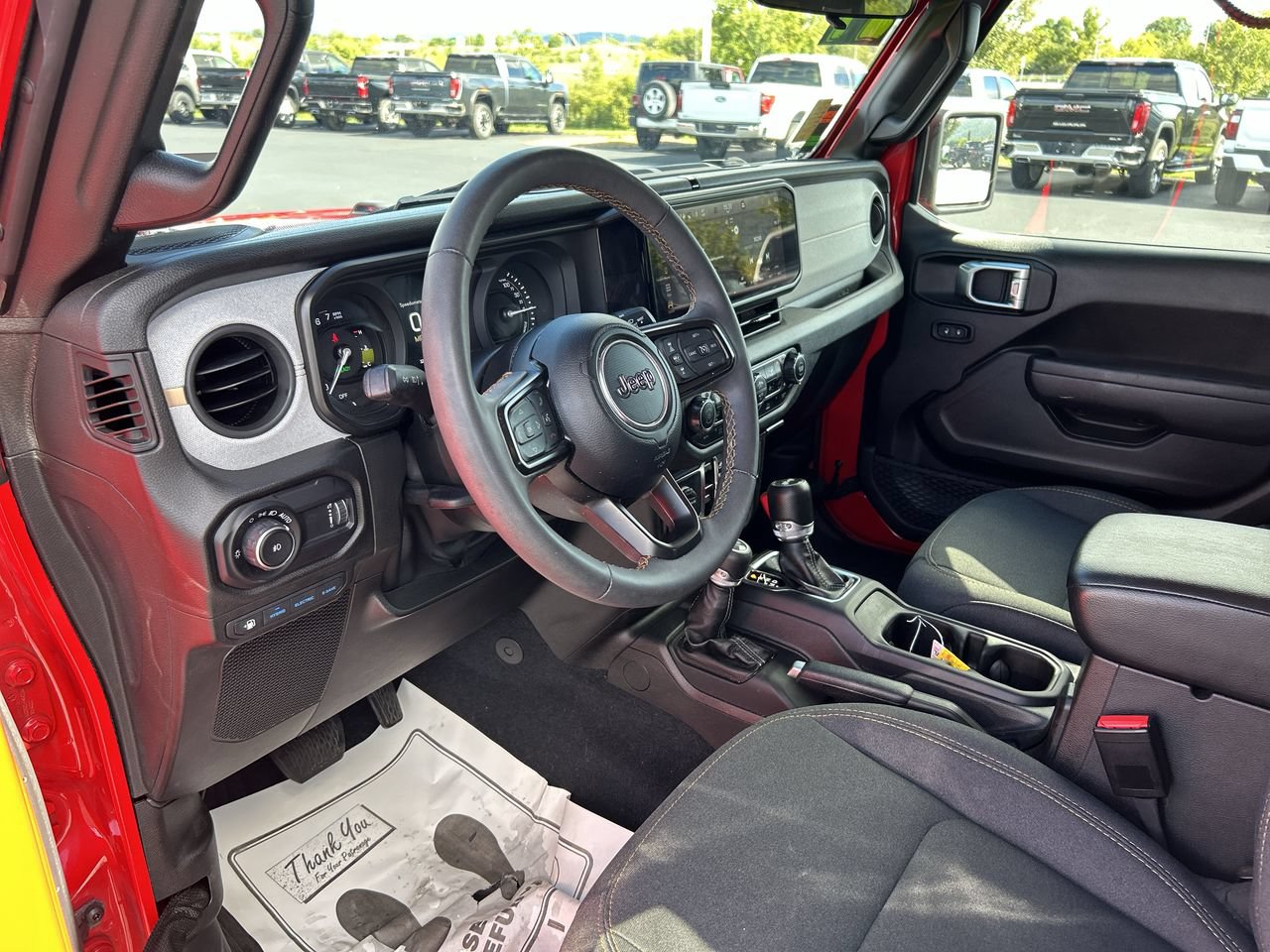 Used 2024 Jeep Wrangler Unlimited w/ Convenience Group AWD/4WD image 24