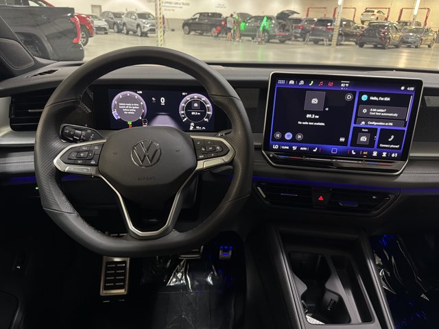 New 2026 Volkswagen Tiguan SE R-Line AWD/4WD image 28