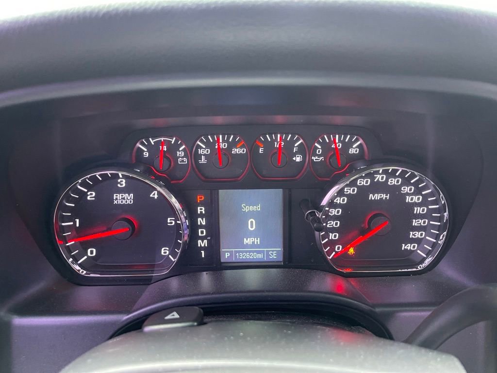 Used 2016 Chevrolet Silverado 2500 W/T AWD/4WD image 7