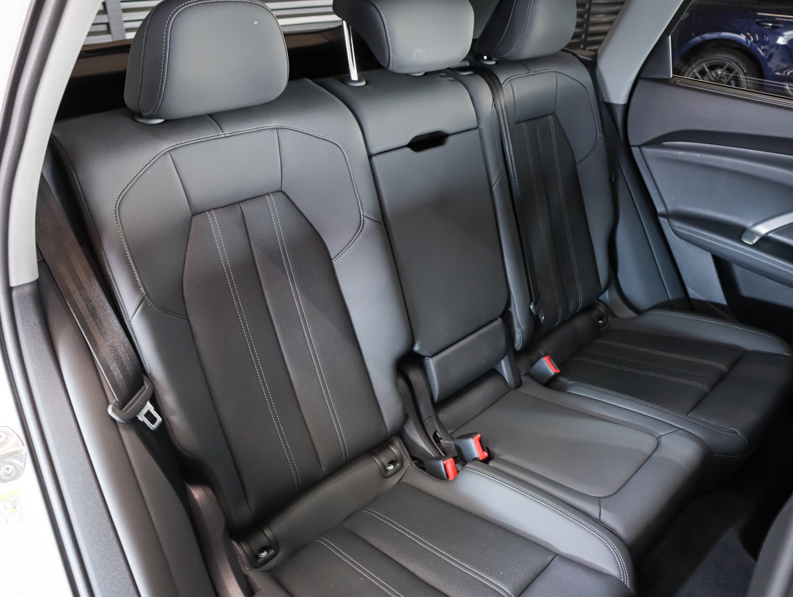 Certified 2025 Audi Q5 Prestige image 11