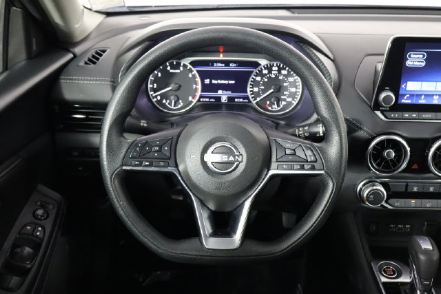 Used 2024 Nissan Sentra SV FWD image 7