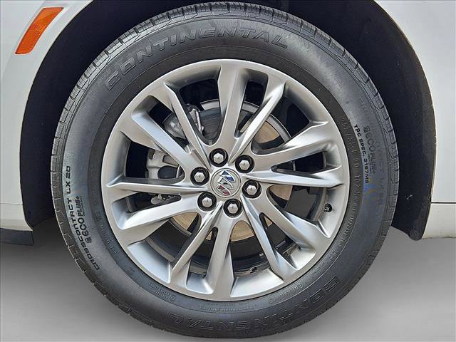 Used 2024 Buick Enclave Avenir w/ Avenir Technology Package AWD/4WD image 19