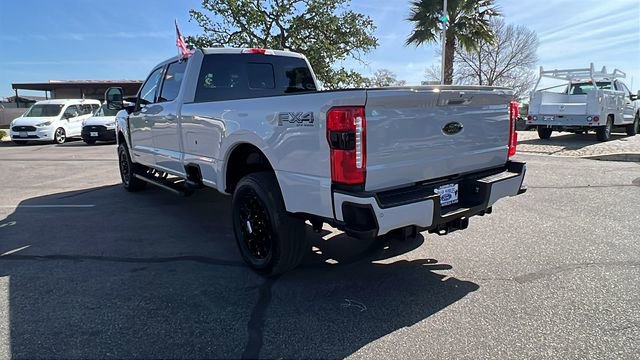 New 2026 Ford F350 Lariat w/ Black Appearance Package image 5